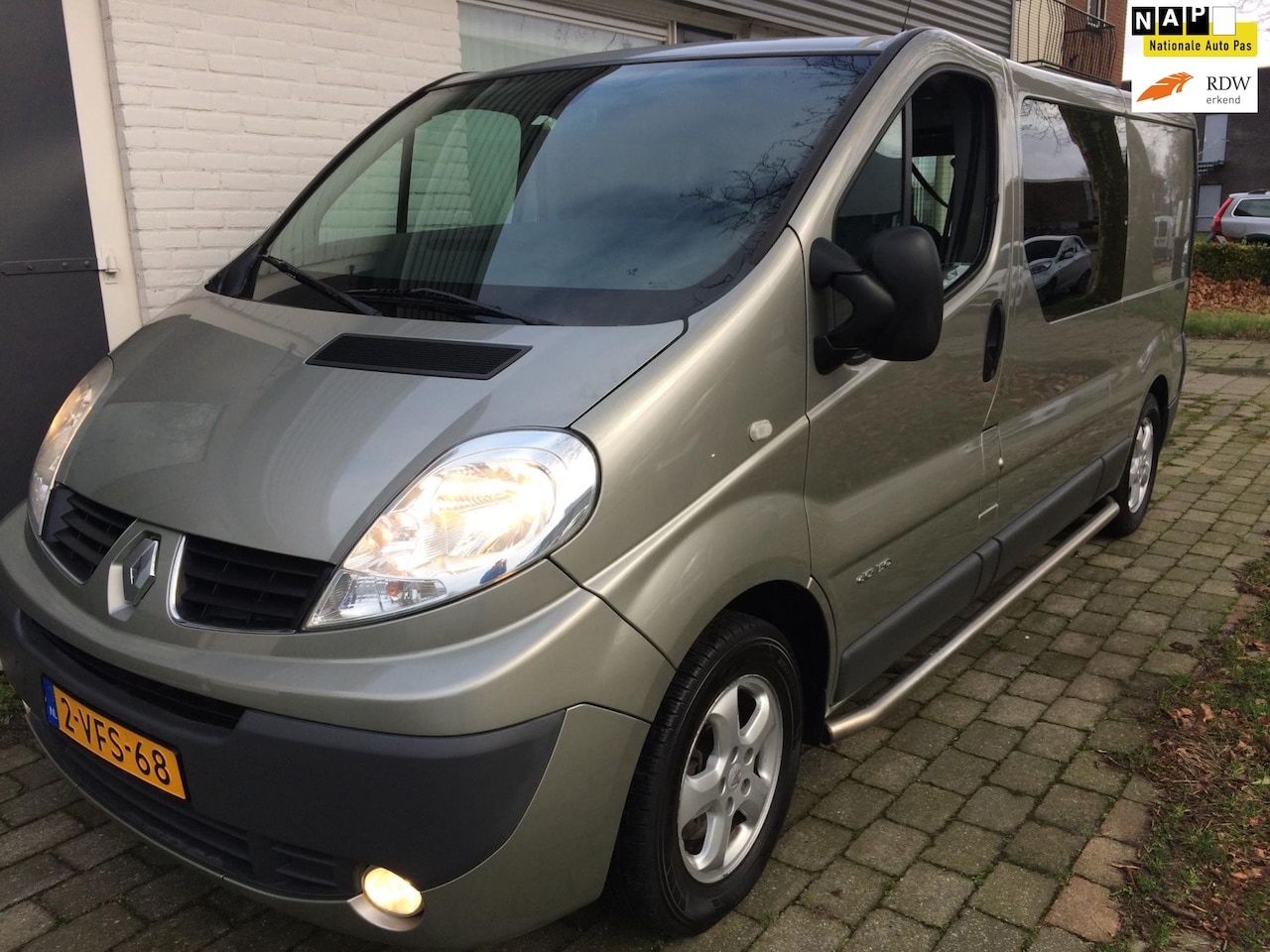 Renault Trafic - 2.5 dCi T29 L2H1 DC incl ROLSTOEL LIFT - AutoWereld.nl