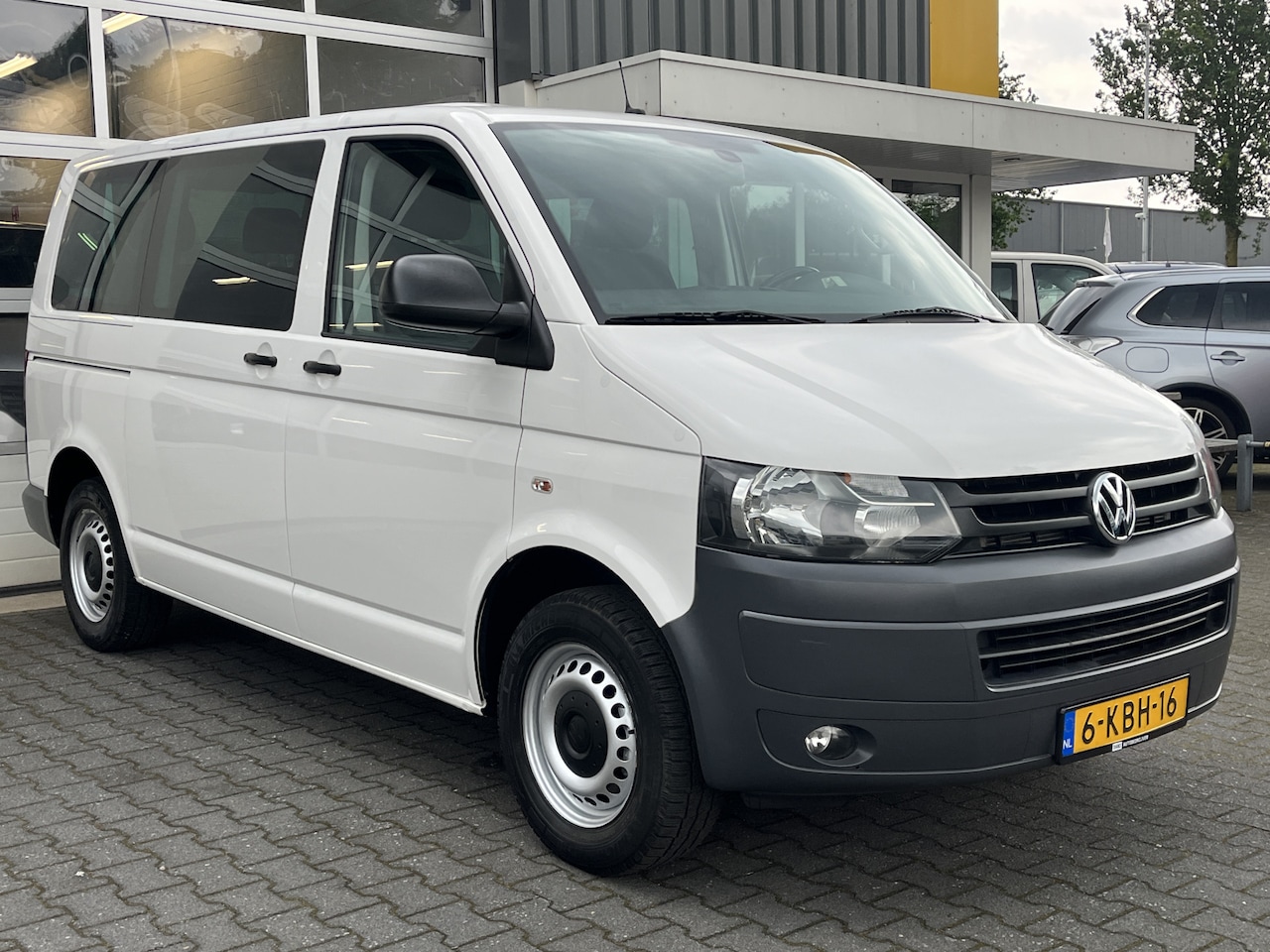 Volkswagen Transporter Kombi - 2.0 TDI L1H1 BM Trendline BTW en BPM vrij Airco Cruise control 1e eigenaar Euro 5 Combi Pe - AutoWereld.nl