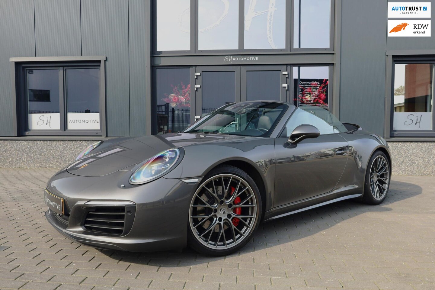 Porsche 911 Cabrio - 3.0 Carrera 4S Cabrio / LEDER / PAS / PDLS+ / - AutoWereld.nl