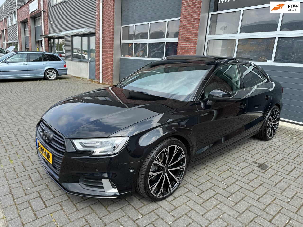 Audi A3 - Limo 1.4 TFSI S-Tronic ACC Pano Virtual Navi Camera - AutoWereld.nl