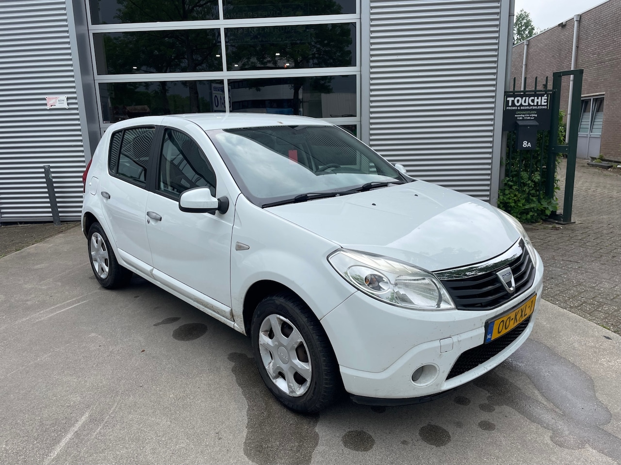 Dacia Sandero - 1.2 Lauréate 1.2 Lauréate - AutoWereld.nl