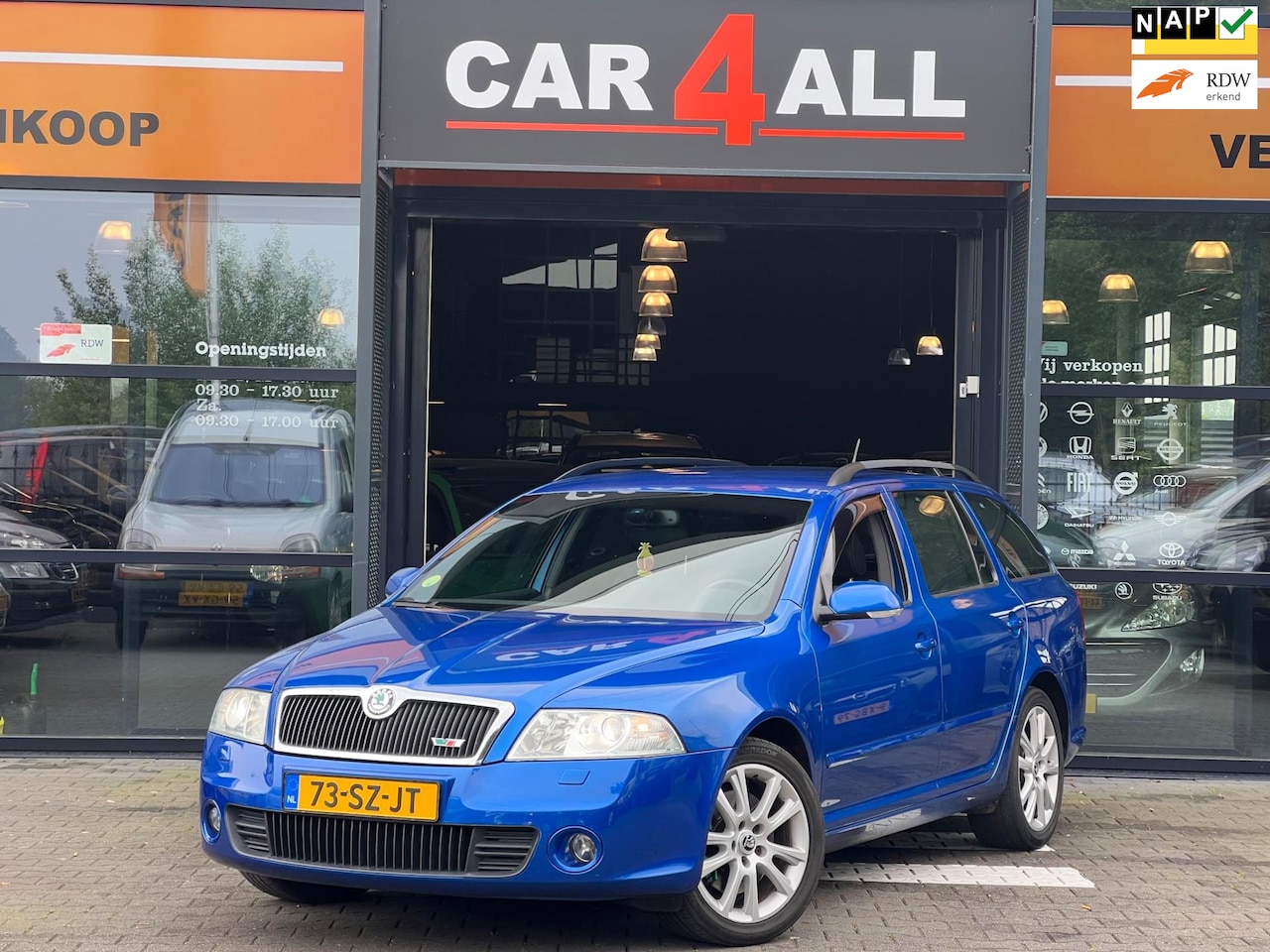 Skoda Octavia Combi - 2.0 TFSI RS 260PK/NAVI/CRUISE/LEDERZEER NETJES/CLIMA - AutoWereld.nl