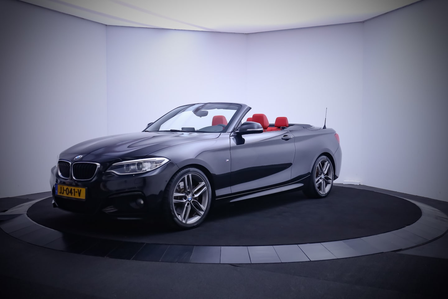 BMW 2-serie Cabrio - 228iA M-SPORT HIGH EXECUTIVE HARMAN KARDON/MEMORY/LEDER/NAVI PROF/STUUR+STOELVERW./KEYLESS - AutoWereld.nl