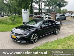 Volkswagen Arteon - 1.5 TSI Business R Panoramadak/Led