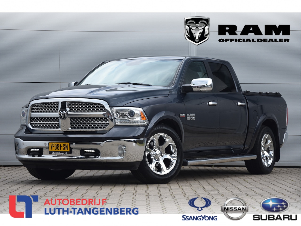 Dodge Ram 1500 - 5.7 V8 4x4 Crew Cab Laramie | Luchtvering | Diamondback Tonneau | - AutoWereld.nl