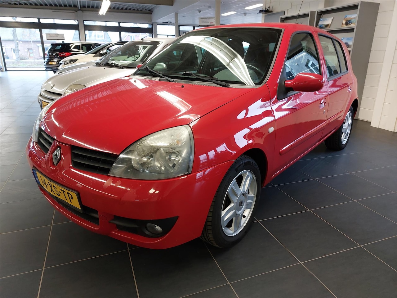 Renault Clio - RENAULT CLIO 1.5 Dci CAMPUS 5drs - AutoWereld.nl