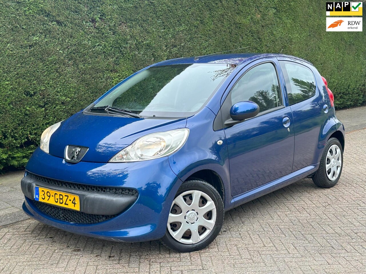 Peugeot 107 - 1.0-12V XS /AIRCO/EL.RAMEN/RIJDTGOED/ - AutoWereld.nl