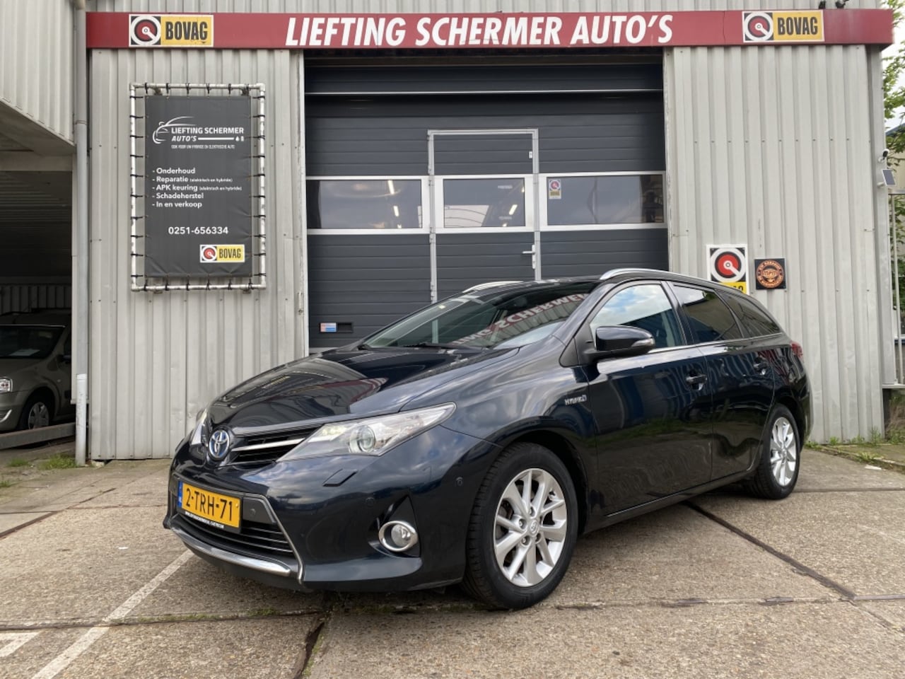 Toyota Auris Touring Sports - 1.8 Hybrid Lease 1.8 Hybrid Lease+ - AutoWereld.nl