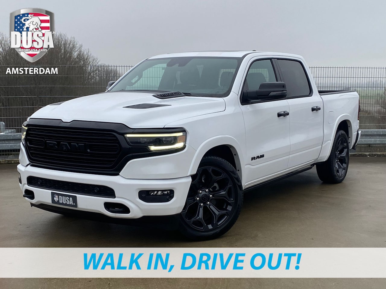 Dodge Ram 1500 - Limited 5.7 V8 HEMI Night Edition / Panoramadak  / Luchtvering / LPG Prijs op aanvraag - AutoWereld.nl