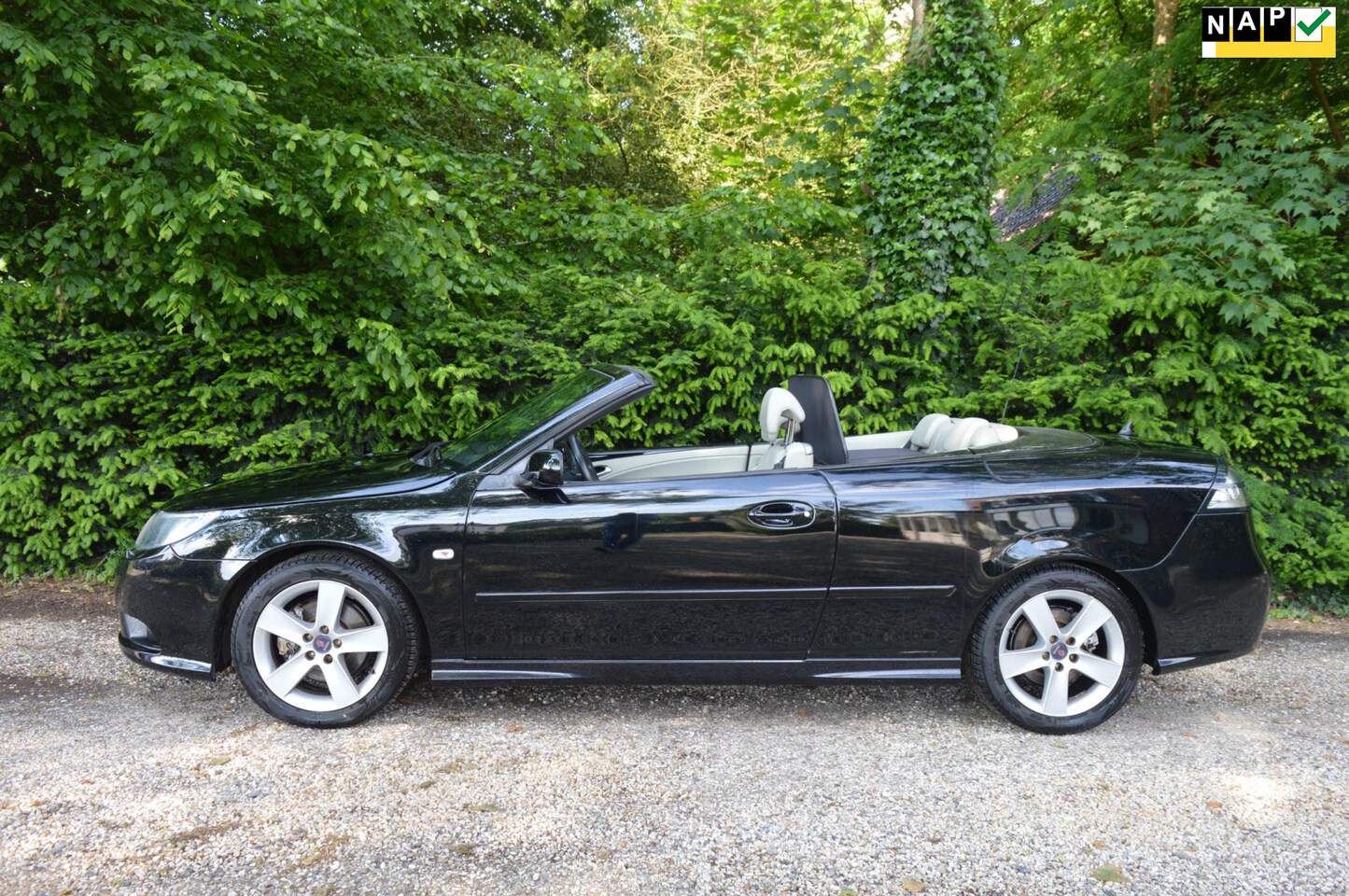 Saab 9-3 Cabrio - 1.8t Linear airco/navi/leer - AutoWereld.nl