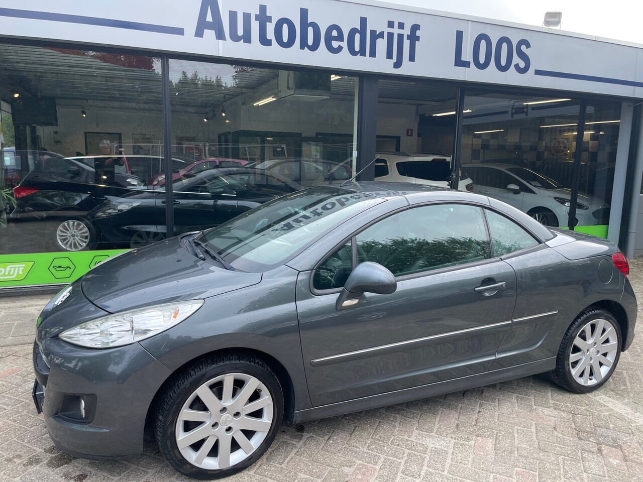 Peugeot 207 CC - 1.6 VTi Griffe 1.6 VTi Griffe - AutoWereld.nl