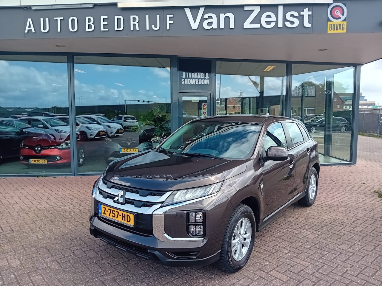 Mitsubishi ASX - 2.0 Automaat, Airco(automatisch) Multimedis systeem, Carplay, Camera, Stoelverwarming, Cru - AutoWereld.nl