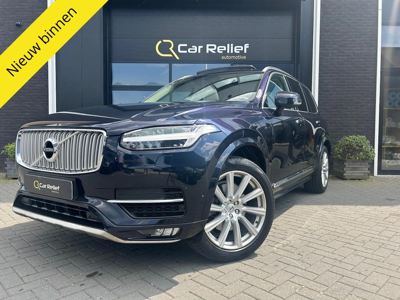 Volvo XC90 - 2.0 D5 AWD Inscription 2.0 D5 AWD Inscription, Panoramadak, Elektrisch verstelbare zetels, HuD, Lane Assist - AutoWereld.nl