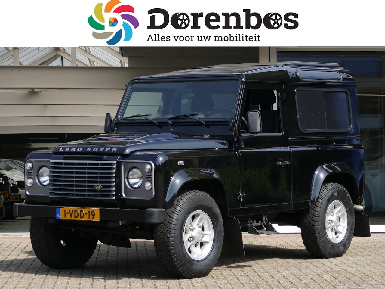 Land Rover Defender - 2.4 TD HT 90" E (€29.900,- incl BTW) stoelverwarming | airco - AutoWereld.nl