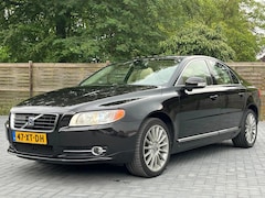 Volvo S80 - 2.4 D5 AWD Executive