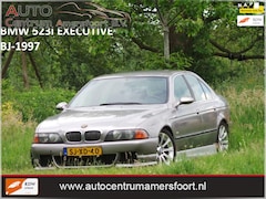 BMW 5-serie - 523i Executive ( INRUIL MOGELIJK )