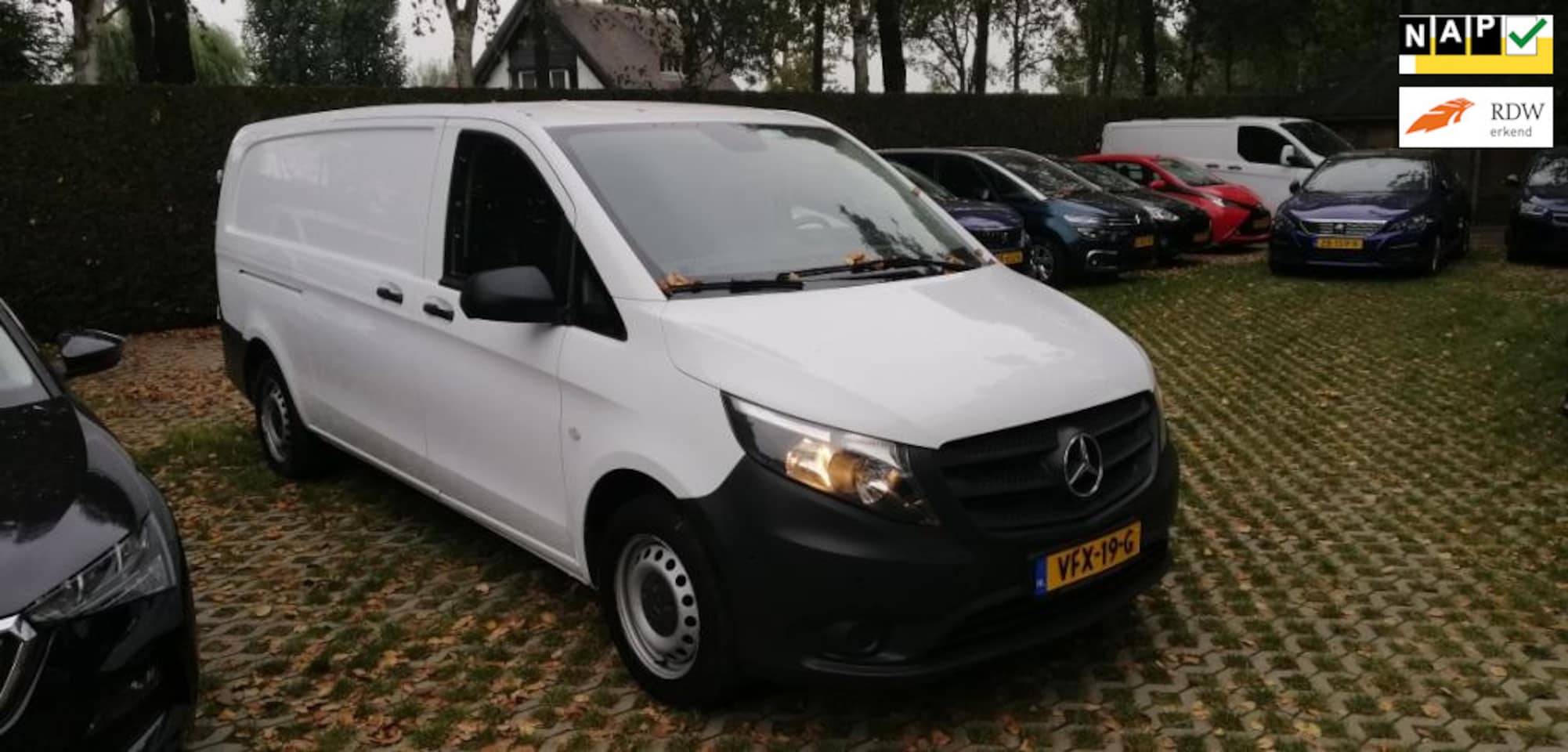 Mercedes-Benz Vito - 114 CDI Extra Lang 114 CDI Extra Lang 5 drs, 136PK, navi, camera, trekhaak, pdc, cruise - AutoWereld.nl