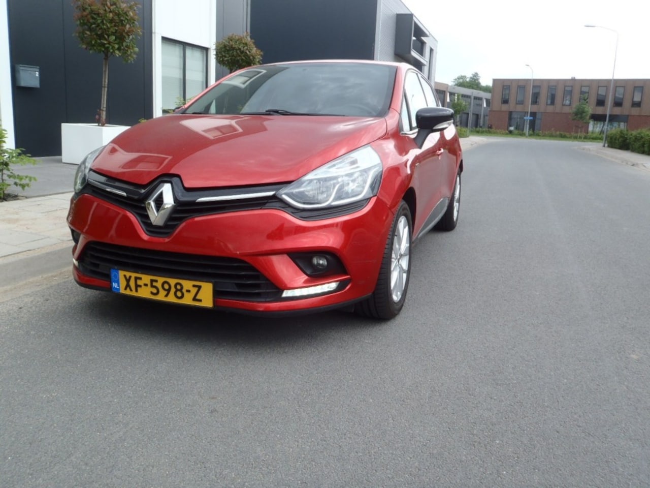 Renault Clio - 0.9 TCe Limited 0.9 TCE LIMITED - AutoWereld.nl