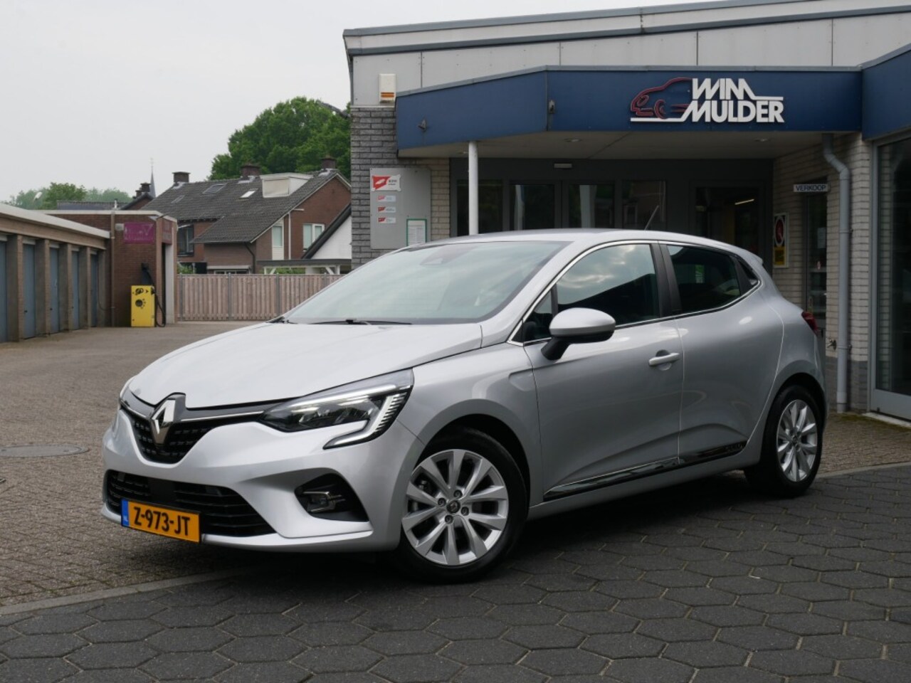 Renault Clio - 1.6 ET H 140 E-TECH  **Clima//Navi//Lm ** - AutoWereld.nl