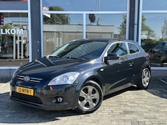 Kia Pro cee'd - 1.4 CVVT Seven Airco Navi New Distributieset,