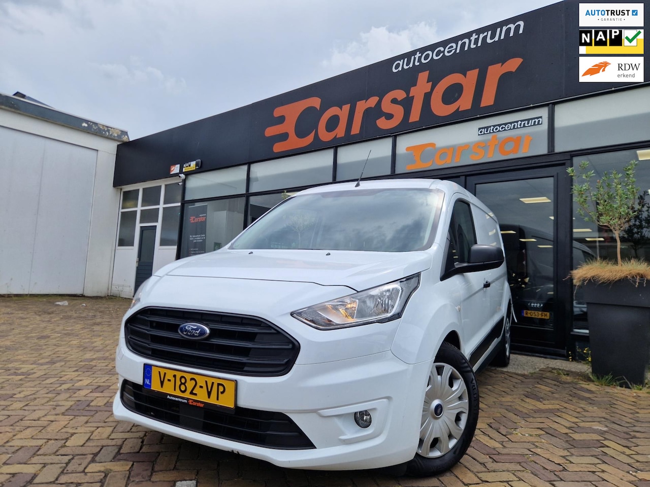 Ford Transit Connect - 1.5 TDCI L2 Trend HP|Airco|Cruise|Trekhaak| - AutoWereld.nl