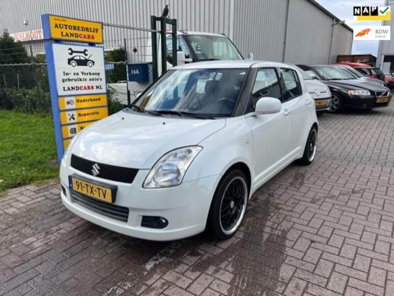 Suzuki Swift - 1.3 Shogun 1.3 Shogun - AutoWereld.nl