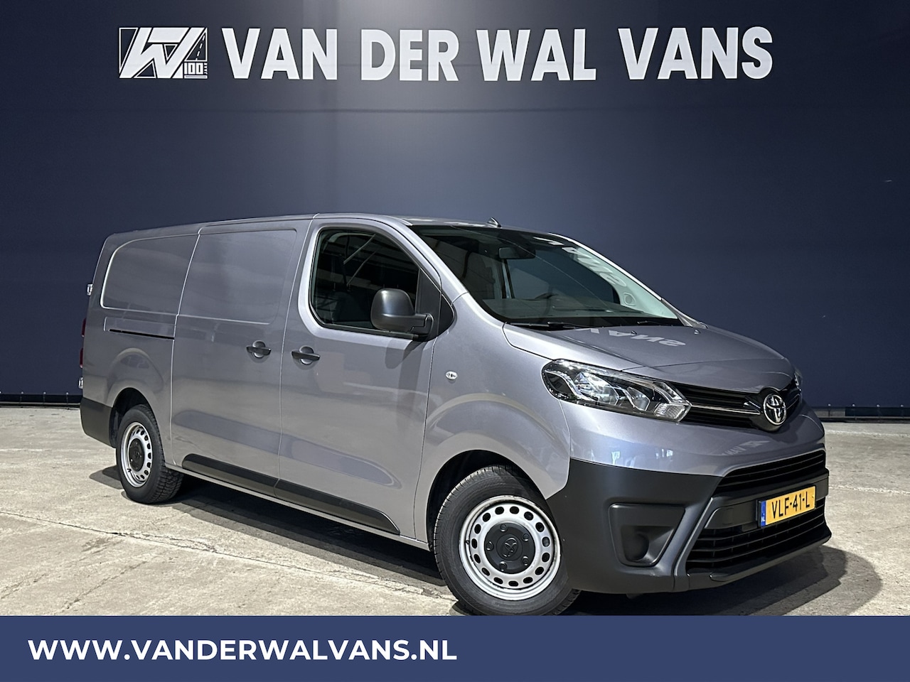 Toyota ProAce Worker - 2.0 D-4D 123pk L3H1 XL Euro6 Airco | Navigatie | Apple Carplay | Android Auto | 2500kg Tre - AutoWereld.nl