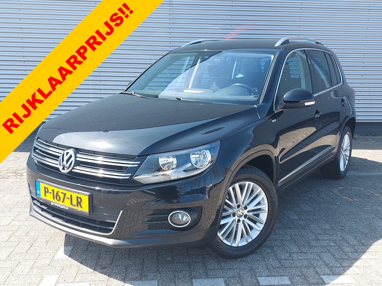 Volkswagen Tiguan - 1.4 TSI Sport&Style Automaat, airco,stoelverwarming,parkeersensoren,radio/cd speler, - AutoWereld.nl