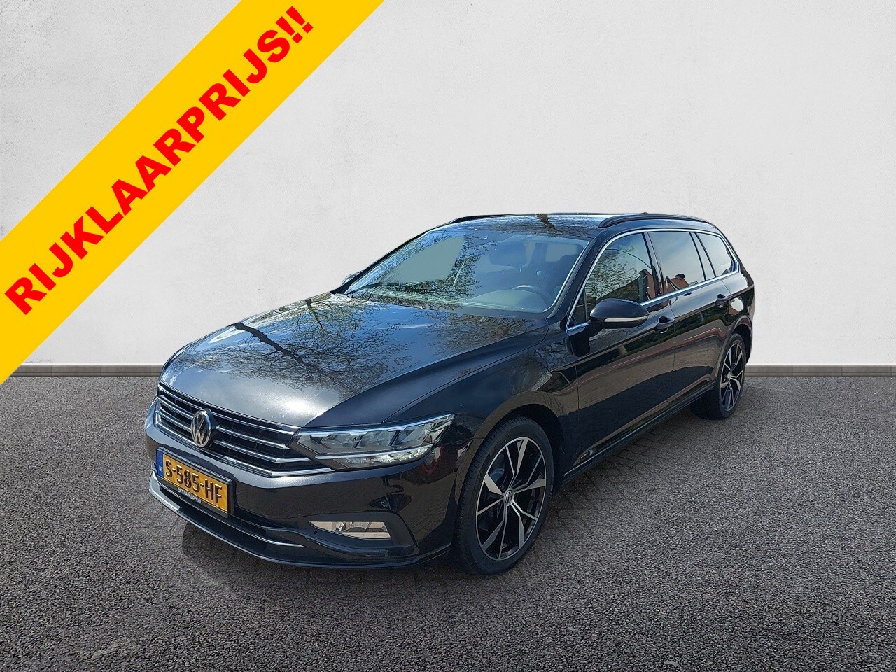 Volkswagen Passat Variant - 1.5 TSI Comfort Business Automaat, airco,cruise,navigatie parkeersensoren, - AutoWereld.nl