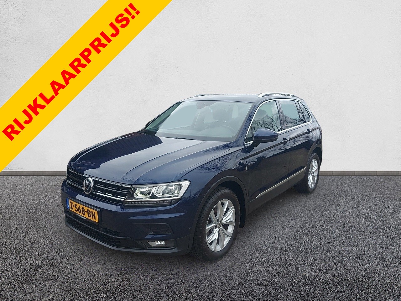 Volkswagen Tiguan - 2.0 TSI 4Motion Highline Automaat, airco,cruise,elec trekhaak,elec achterklep,stoel/stuurv - AutoWereld.nl