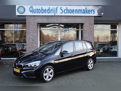 BMW 2-serie Gran Tourer - 220i Executive 192PK NAVI STOELVERWARMING 17"LMV AIRCO 2xPDC