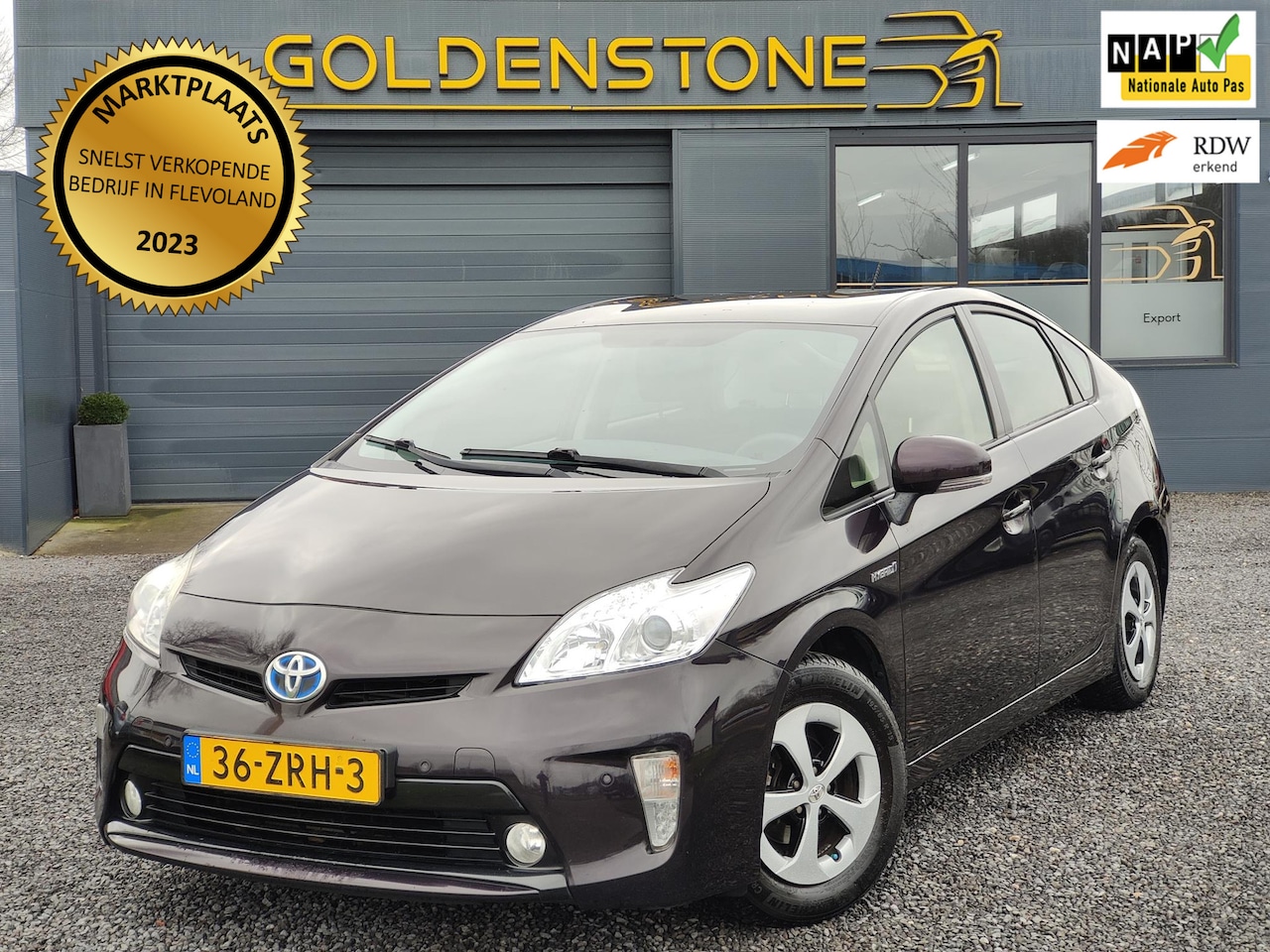 Toyota Prius - 1.8 Comfort Hybride,Automaat,Navi,Clima,Camera,Cruise,N.A.P,APK tot 01-2025 - AutoWereld.nl