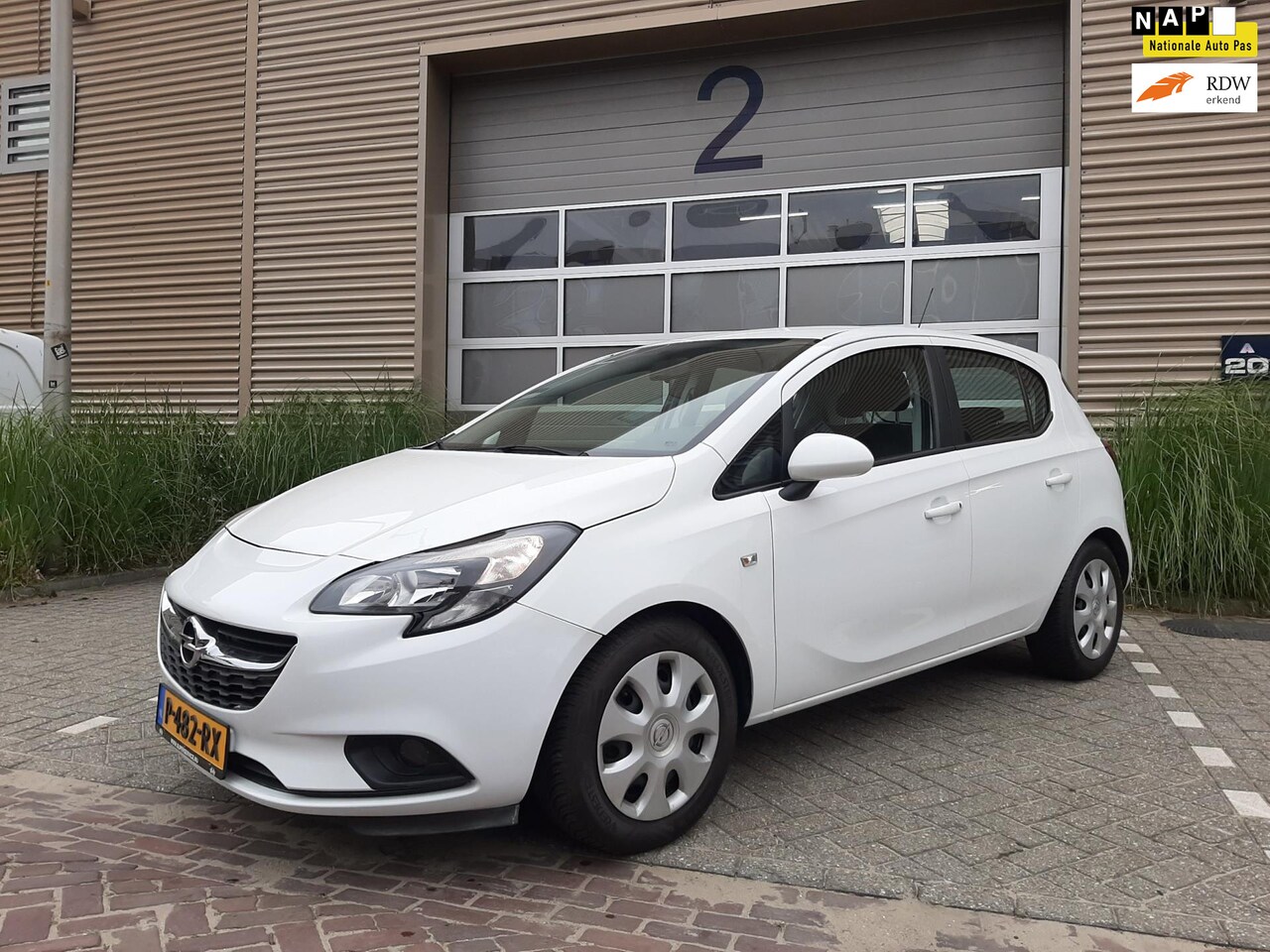 Opel Corsa - 1.2 1.2 - AutoWereld.nl