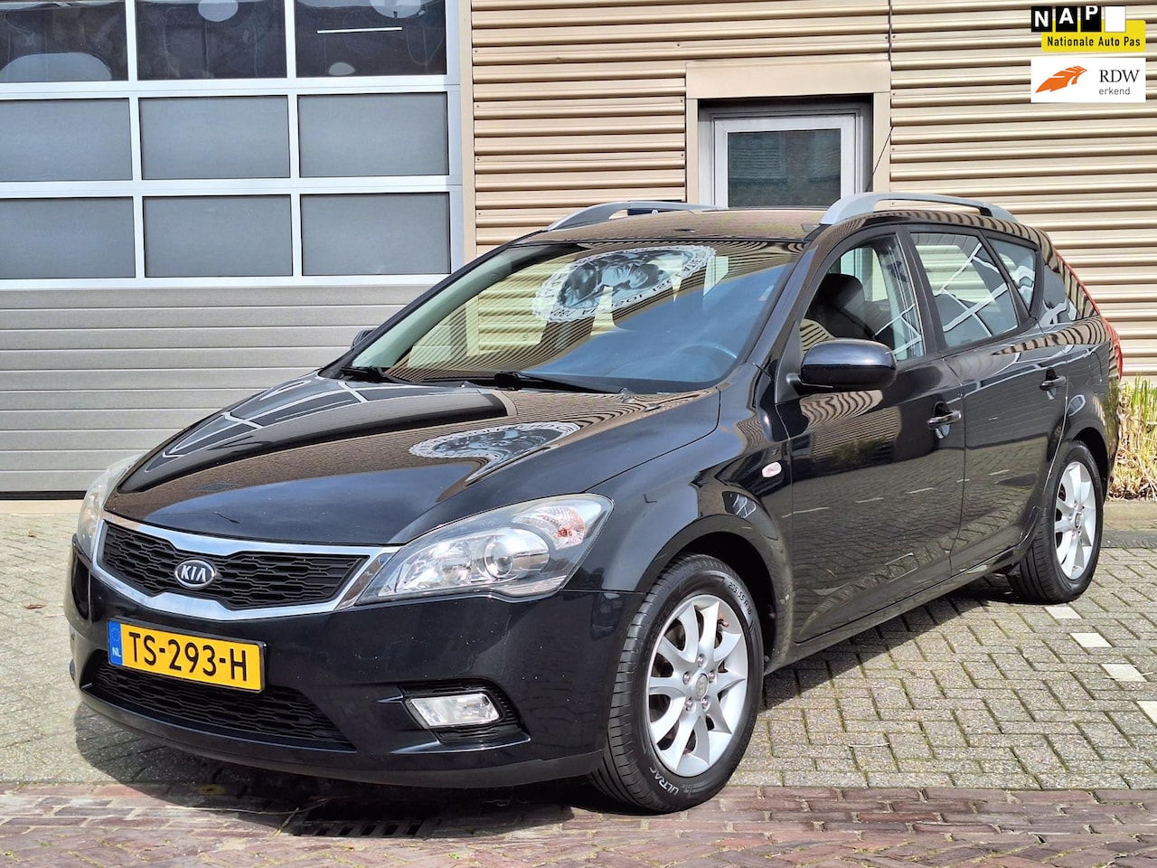 Kia Cee'd Sporty Wagon - 1.4 CVVT X-ecutive | Airco | Stoelverwarming | - AutoWereld.nl