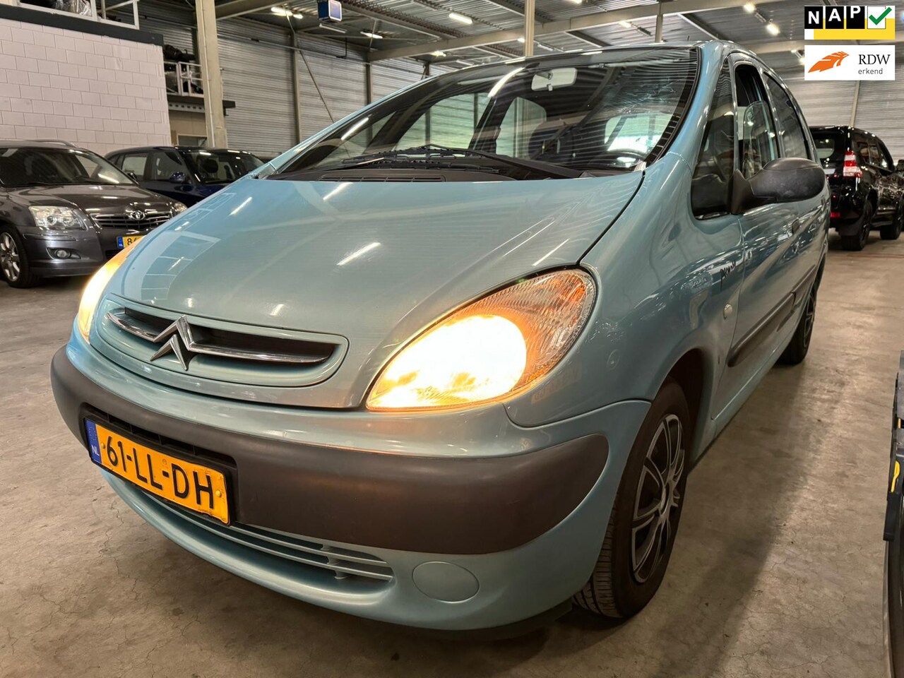 Citroën Xsara Picasso - 2.0i-16V Différence EXPORT ONLY - AutoWereld.nl