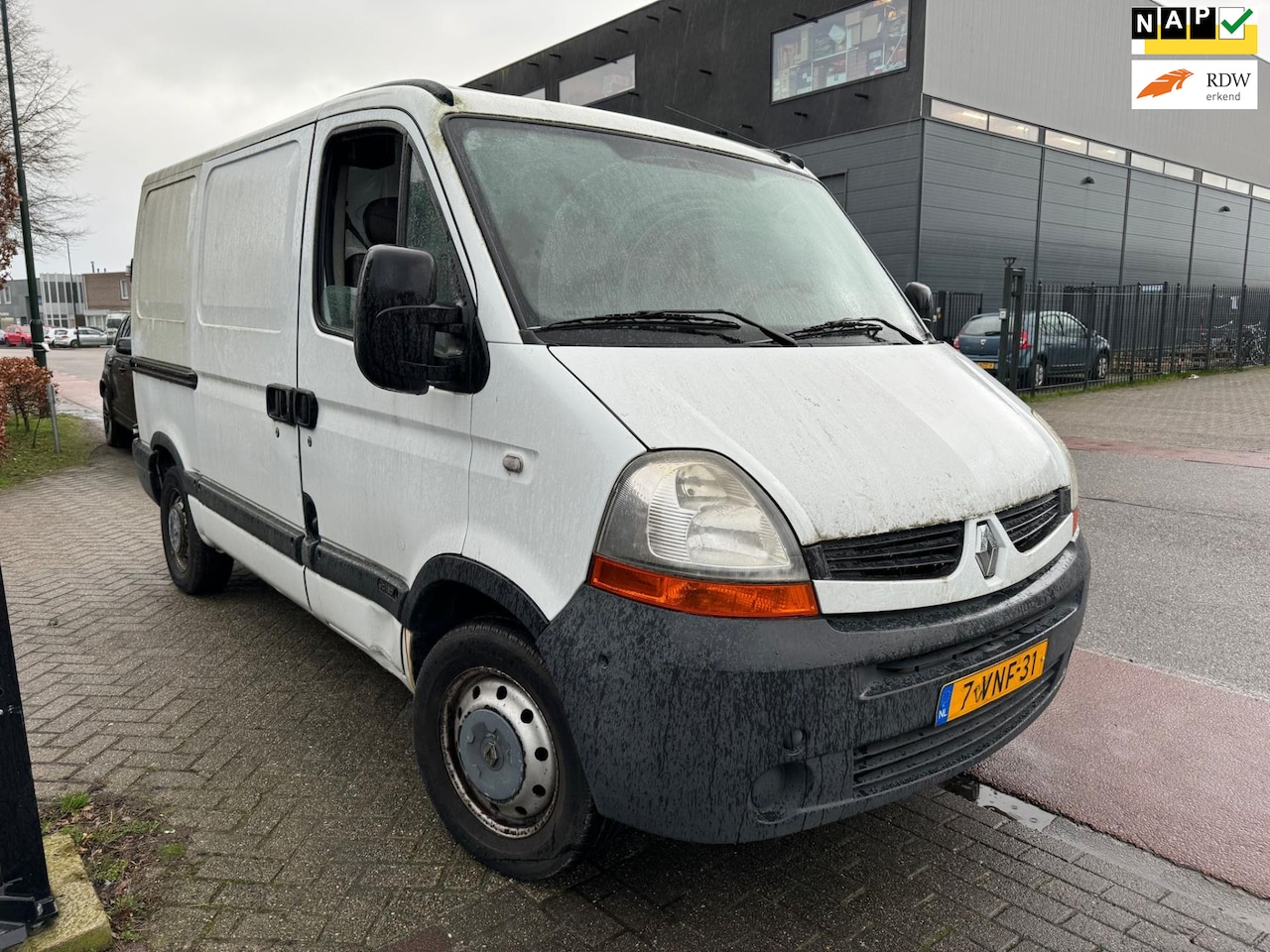 Renault Master - T33 2.5 dCi L1H1 AIRCO/NAP/6-BAK - AutoWereld.nl