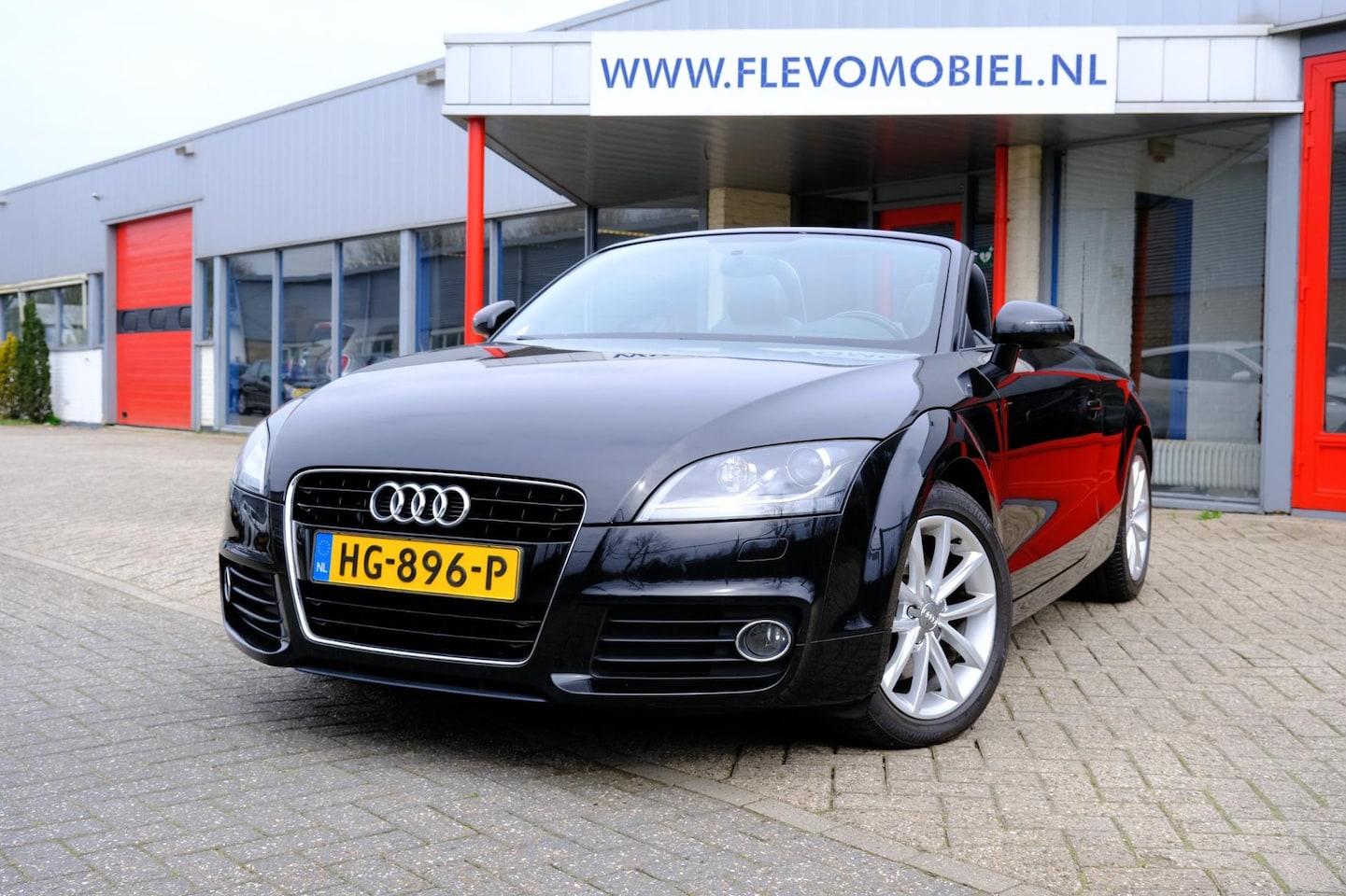 Audi TT Roadster - 1.8 TFSI 181pk Pro Line S Leder-Alcantara|Clima|Stoelverw|LMV|Navi| APK maart 2025! - AutoWereld.nl