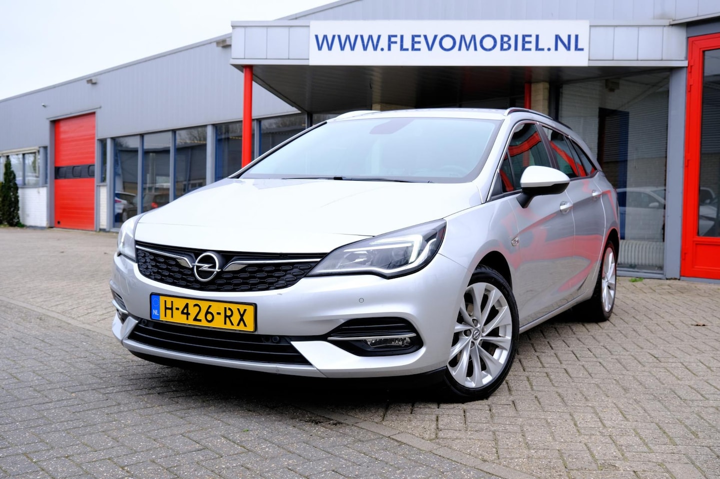 Opel Astra Sports Tourer - 1.5 CDTI Launch Edition Navi|Apple CarPlay|1e Eig|PDC|LMV - AutoWereld.nl