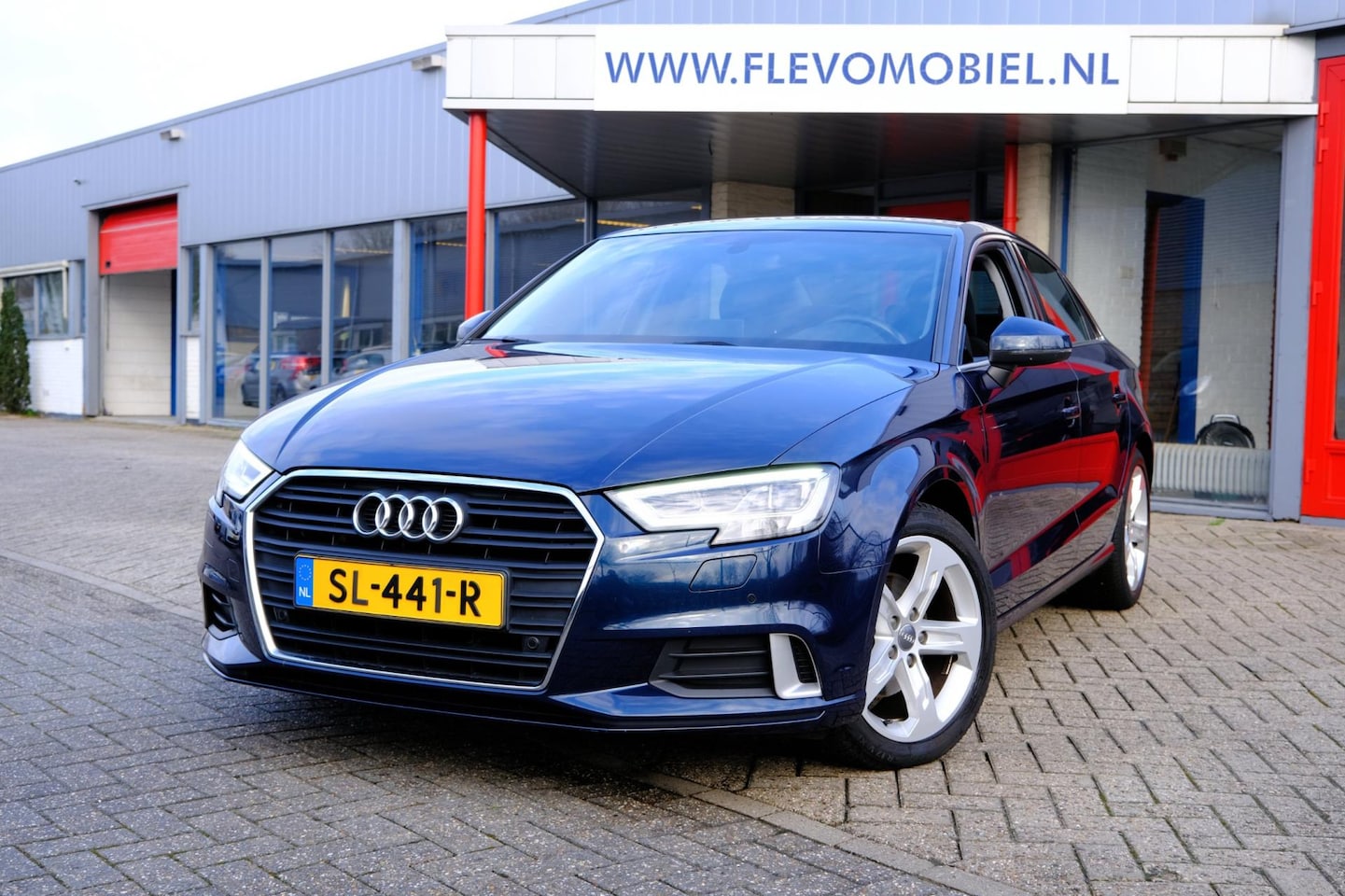 Audi A3 Limousine - 1.0 TFSI Sport Lease Edition Navi|Sportstoelen|LMV - AutoWereld.nl