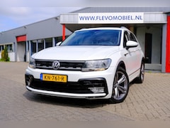 Volkswagen Tiguan - 2.0 TDI R-Line Pano |NAVI |Apple CarPlay|LMV