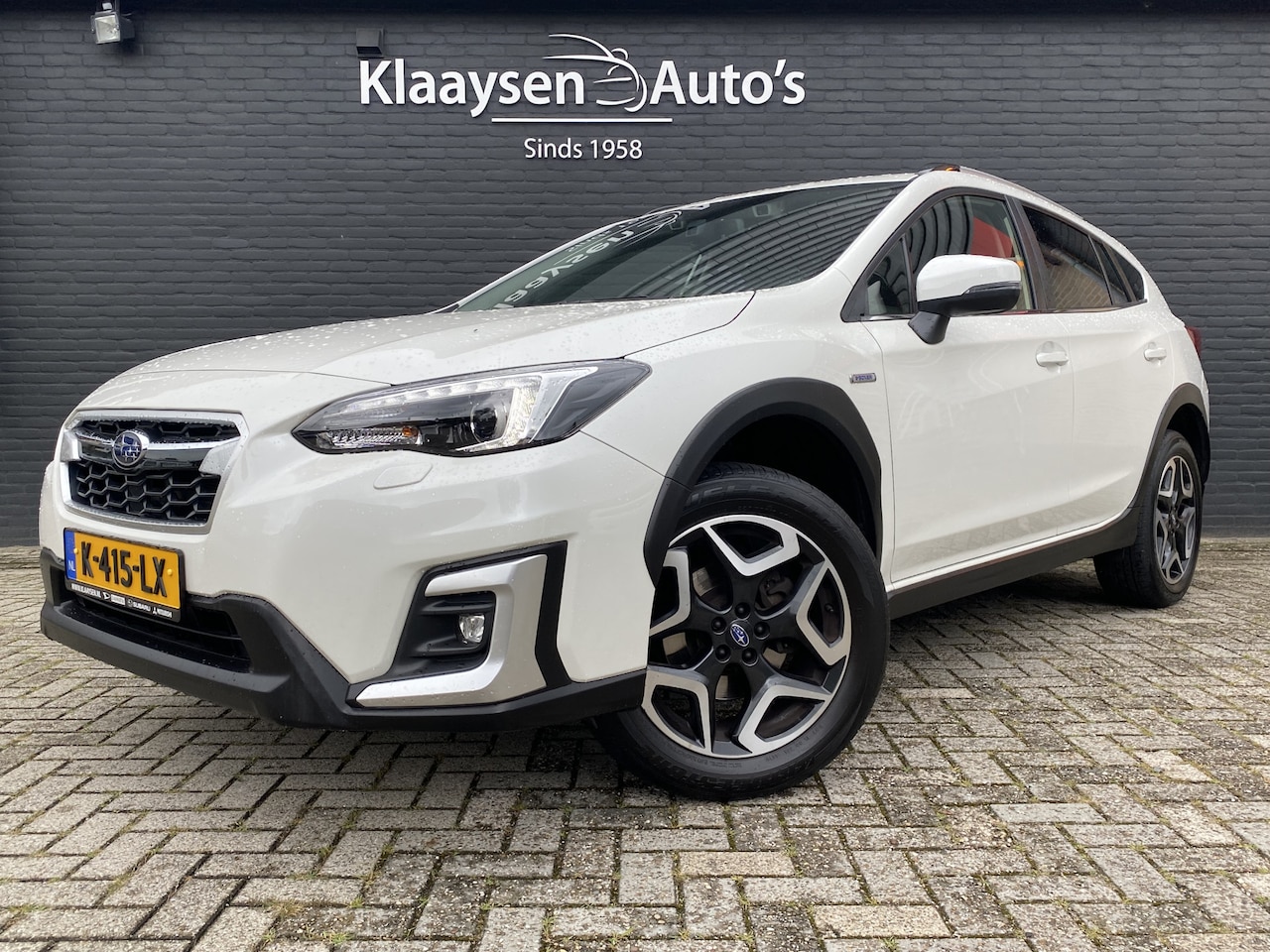 Subaru XV - 2.0i e-BOXER Luxury AWD AUT. | dealer onderhouden | navigatie | trekhaak | apple carplay | - AutoWereld.nl