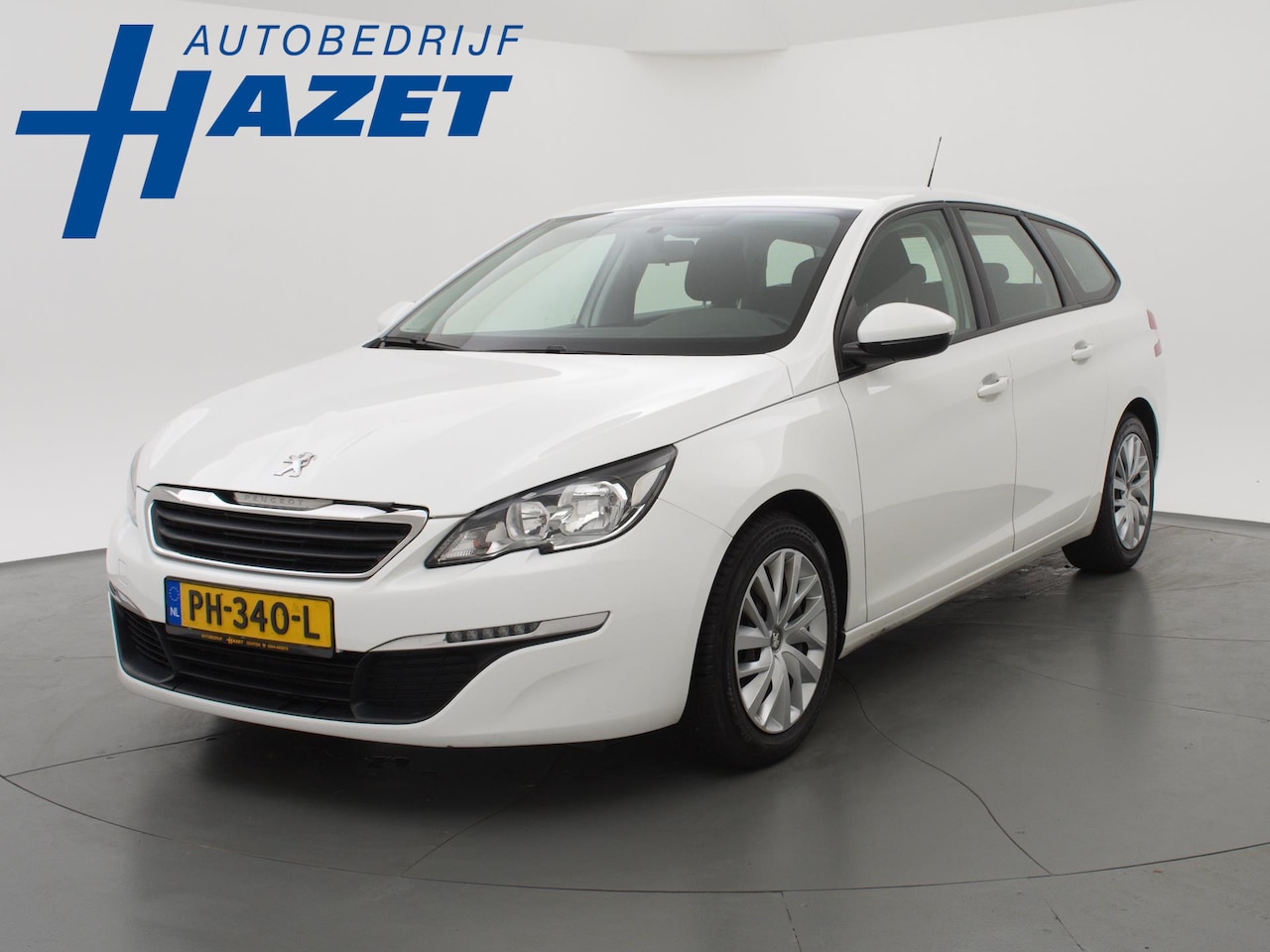 Peugeot 308 SW - 1.2 PureTech Blue Lease + Trekhaak - AutoWereld.nl