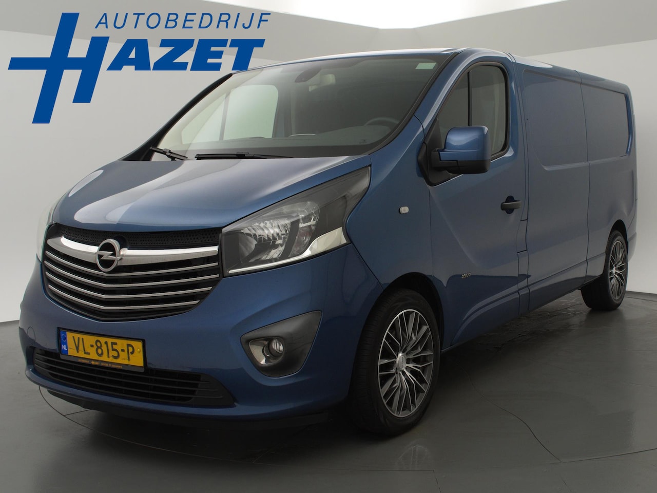 Opel Vivaro - 1.6 CDTI 120 PK L2H1 + NAVIGATIE / CAMERA / LMV / TREKHAAK - AutoWereld.nl