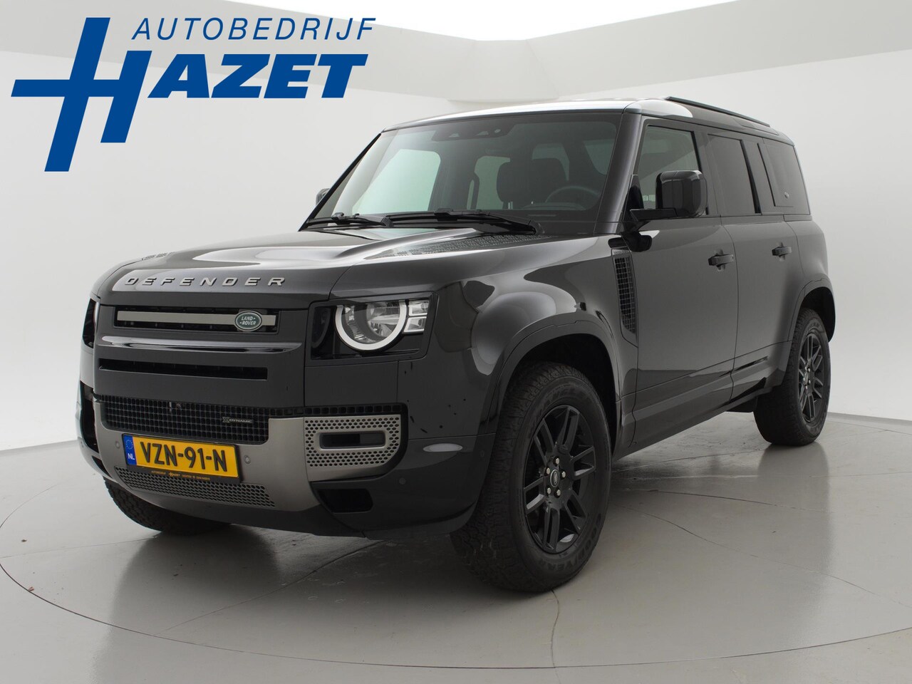 Land Rover Defender - 110 3.0 6-CILINDER D250 X-DYNAMIC GRIJS KENTEKEN - AutoWereld.nl