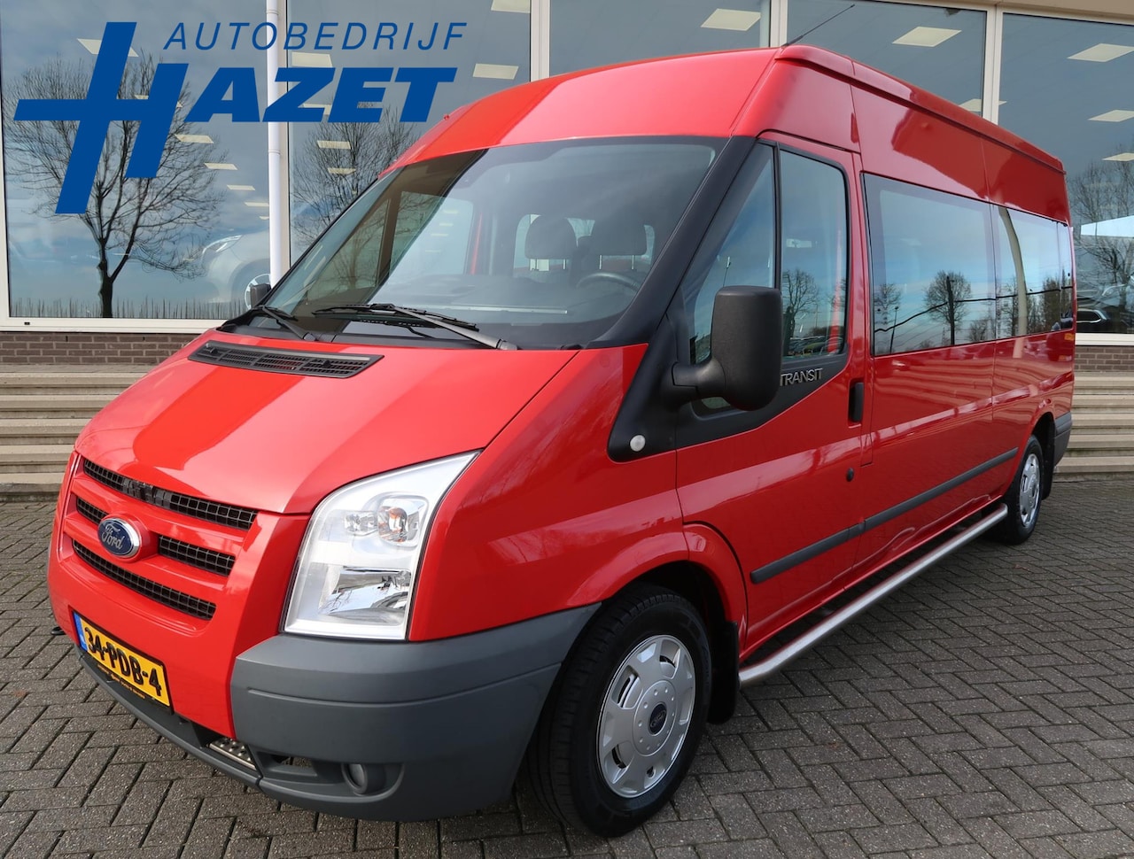 Ford Transit Kombi - 300L 2.2 TDCI 9-PERSOONS + AIRCO / CRUISE / TREKHAAK *93.700 KM* - AutoWereld.nl