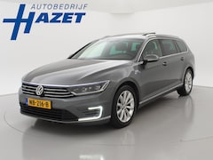 Volkswagen Passat Variant - 1.4 TSI GTE 218 PK + VIRTUAL COCKPIT / PANORAMA / TREKHAAK / CARPLAY