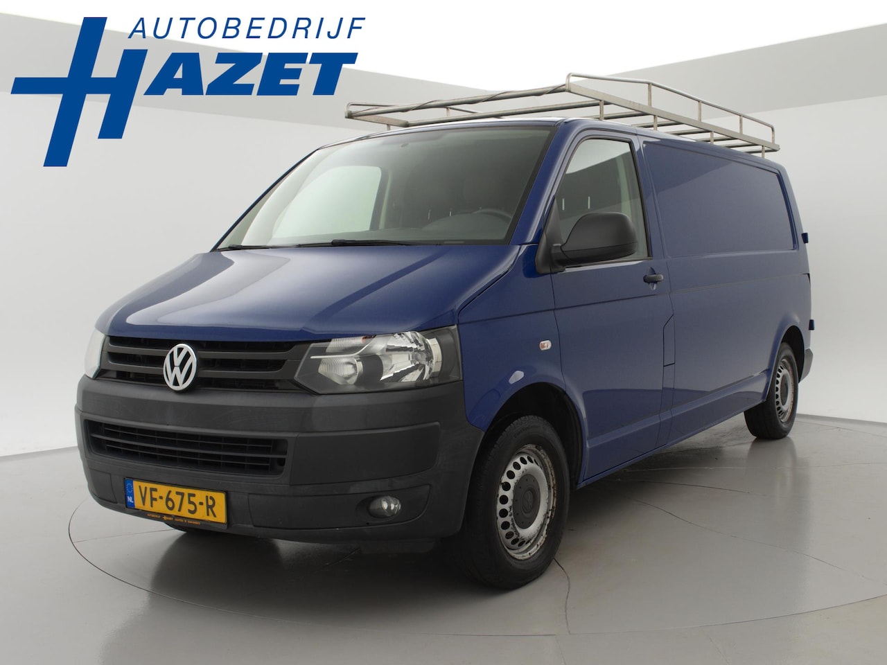 Volkswagen Transporter - 2.0 TDI 115 PK LANG L2H1 + LEDER / AIRCO / CRUISE / TREKHAAK - AutoWereld.nl