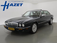 Daimler Super V8 - 4.0 364 PK AUT. *ORIG. NL* + SCHUIFDAK / LEDER / STOELVERW