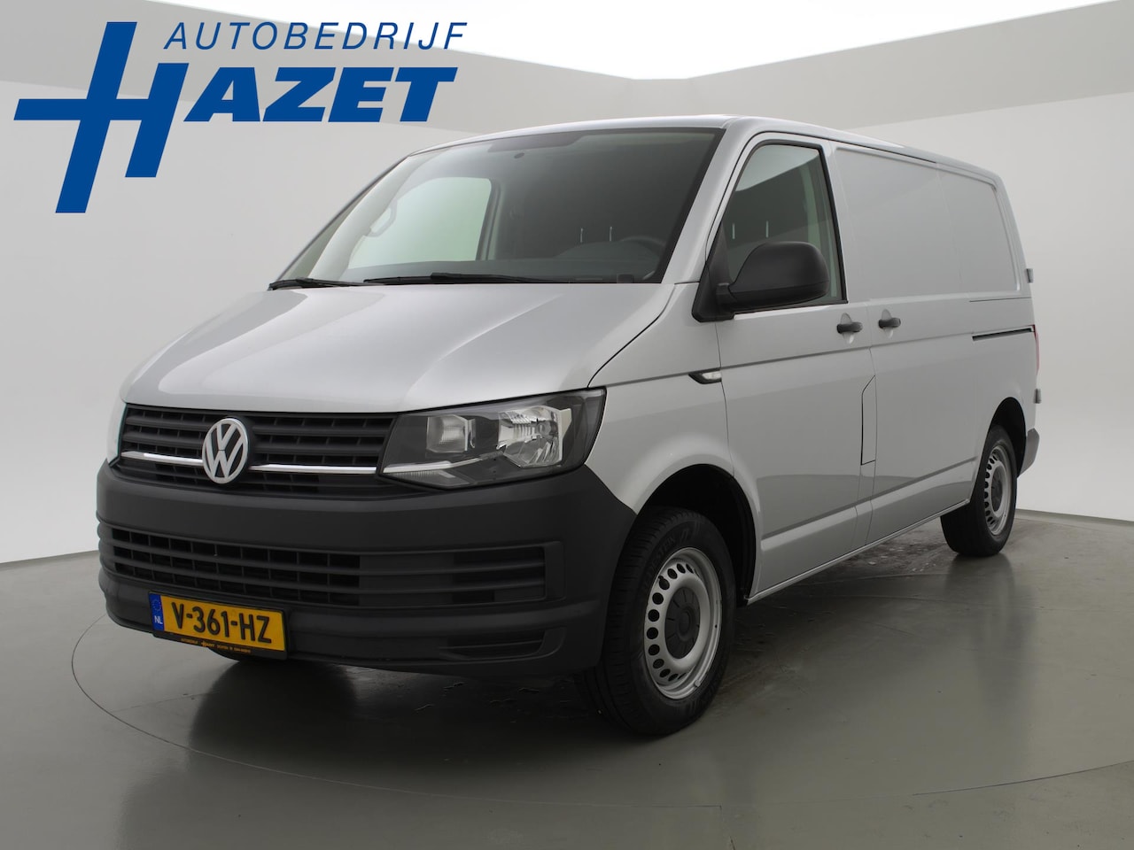 Volkswagen Transporter - 2.0 TDI + 2 SCHUIFDEUREN / APPLE CARPLAY / DAB+ / NAVIGATIE - AutoWereld.nl