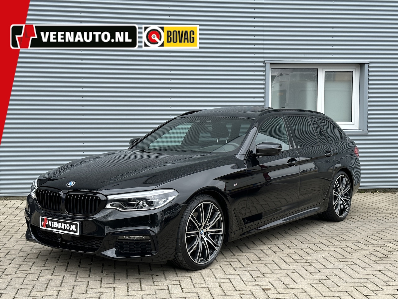 BMW 5-serie Touring - 530i M-Sport Shadow 2e Pinksterdag geopend van 12 tot 16 uur - AutoWereld.nl